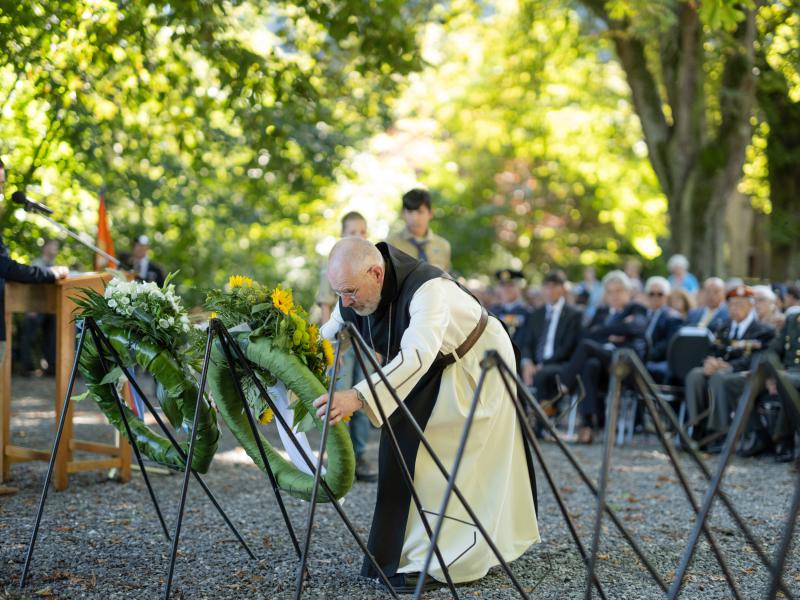 ../public/images/images/fotos/2023/Op Vleugels Der Vrijheid - 24 sept 2023 - 126.jpg